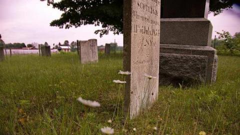 To Bloom In Heaven - Stanton-Pioneer-Cemetery13.jpg
