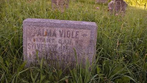 Easy To Nith - Cemetery-Of-The-Baptist-Mission9.jpg