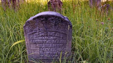 Easy To Nith - Cemetery-Of-The-Baptist-Mission4.jpg