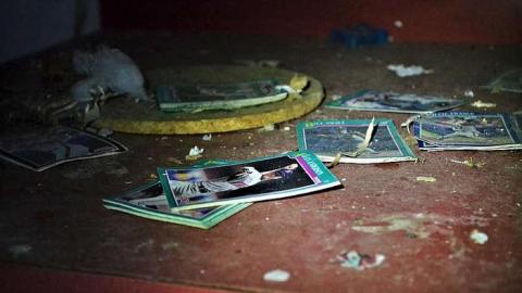 House out of place - DSC_0021.jpg