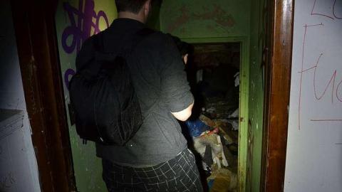 House out of place - DSC_0038.jpg