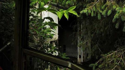 rainy trip - Deepest-Darkest69.jpg