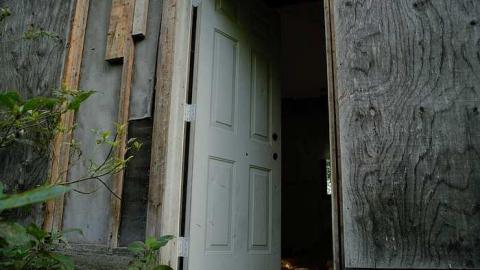 houses long lost - Migrant-camp34.jpg