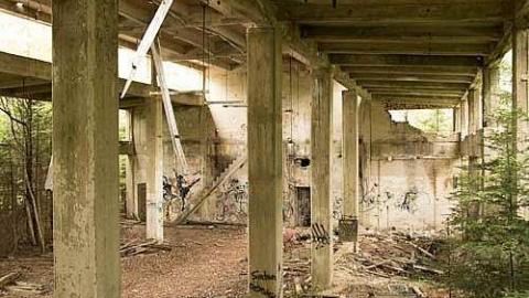 Donald Chemical Plant - Donald-(ghost-chemical-plant)141.jpg