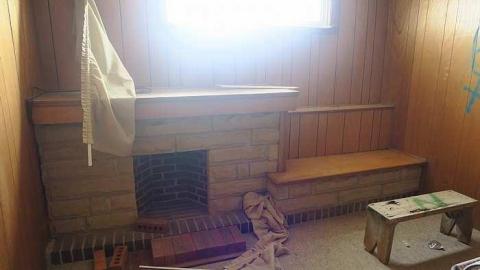 Vacant 2 storey - IMG_3807.jpg