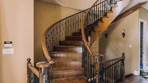 Unnecessary Redevelopment  - _MG_1680.jpg