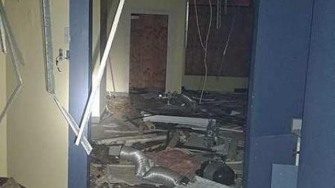 Brokers Went Broke photo 2