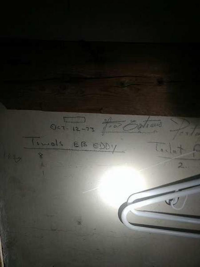 Brokers Went Broke photo 5