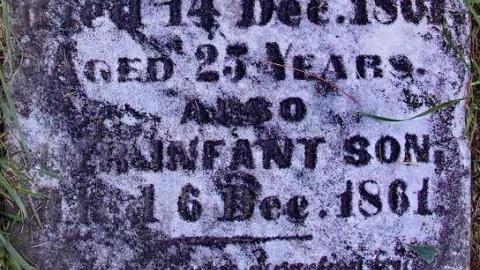 Mayne Cemetery - Mayne-(ghost-town)21.jpg