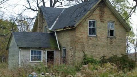 Farm House - PA181582.jpg