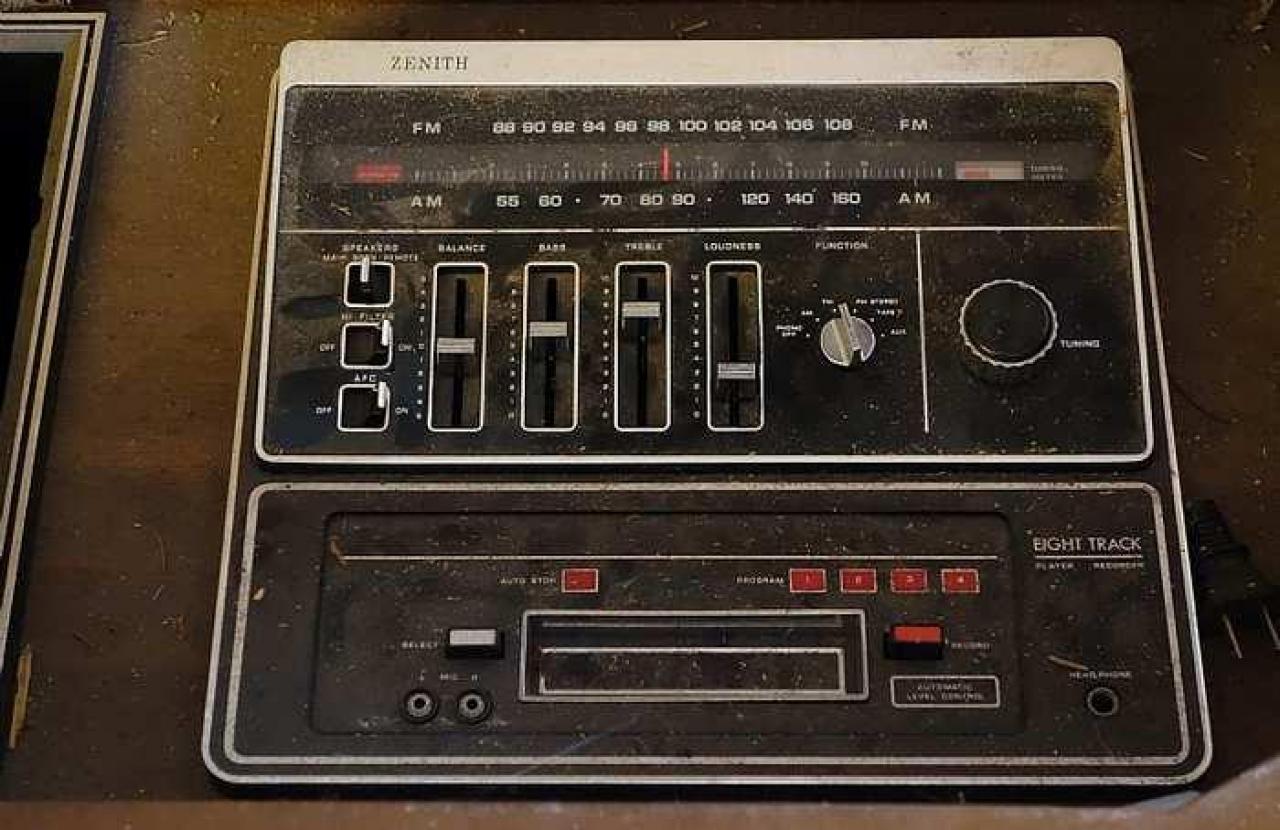 Rock Wooden Bare '18 - Exit...House-Left11.jpg