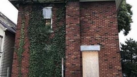 Outside pics - 255--258-Grey-Street6.jpg