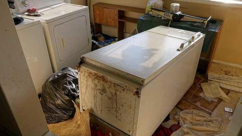 Searching For Stairs '18 - DSC04004.jpg