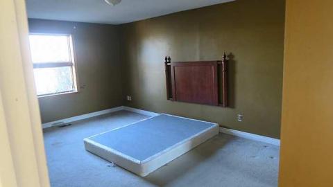 Blue House On Garrard photo 3