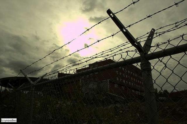 BARBED FENCE - Exterior only  - St.-Josephs-Hospital-Sudbury55.jpg