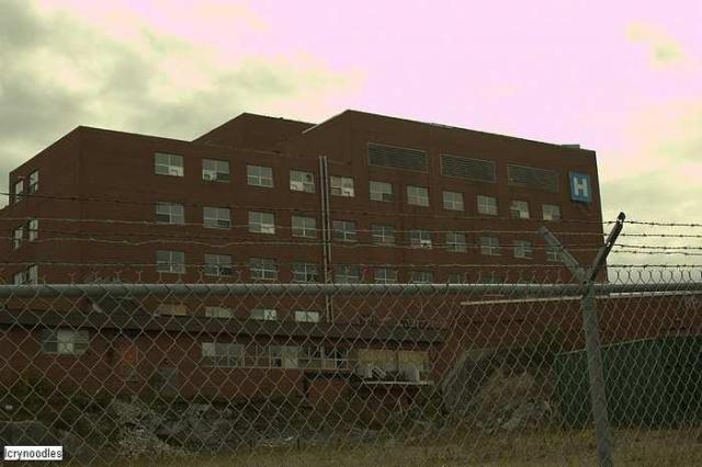 BARBED FENCE - Exterior only  - St.-Josephs-Hospital-Sudbury56.jpg