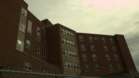 BARBED FENCE - Exterior only  - St.-Josephs-Hospital-Sudbury59.jpg