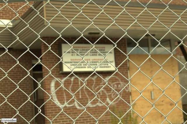 BARBED FENCE - Exterior only  - St.-Josephs-Hospital-Sudbury61.jpg