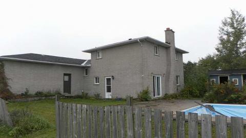 Slight vandalism - SAM_2709.jpg