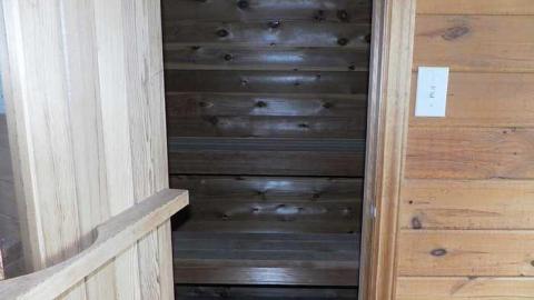 Lots of wood - SAM_2740.jpg