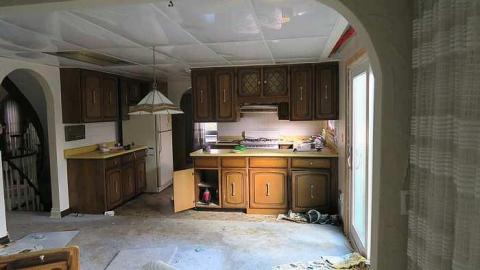 italiana - Italian-70s-Mansion61.jpg