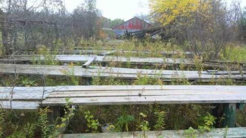 Old Resort - Swiss-Chalet-Park2.jpg