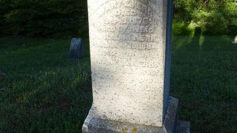 Heaven can wait - South-Luther-Pioneer-Cemetery51.jpg