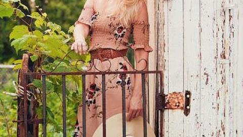 Portrait - Aug 2018 - _NDP3551wm.jpg