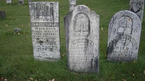 Read's Cemetery - Reads-Cemetery2.jpg