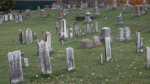 Read's Cemetery photo 5