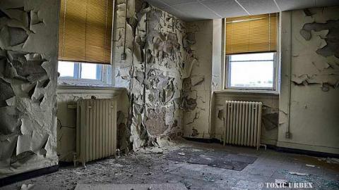 April 2018 - The-Distribution-Center5.jpg