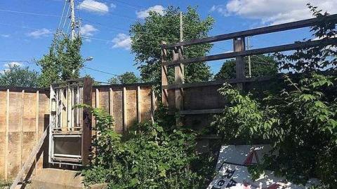 E L Auto Repair photo 2