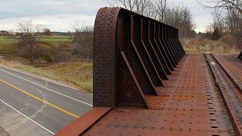 November 2018 - Longwoods-Rail-Bridge11.jpg