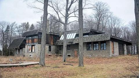 Stone Mansion - Stone-Brick-Mansion1.jpg