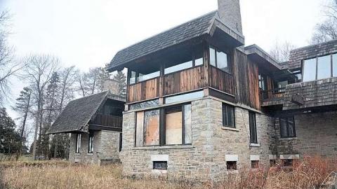 Stone Mansion - Stone-Brick-Mansion2.jpg