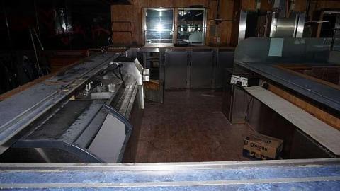 Nudie Bar - DSC05025.jpg