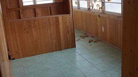 Demonic house? - DSC05057.jpg