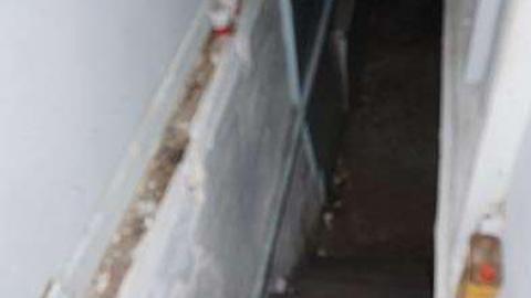 Demonic house? - DSC05060.jpg