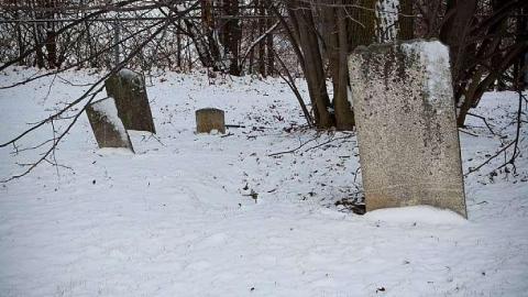 December 2018 - Salem--Smuck-Cemetery5.jpg