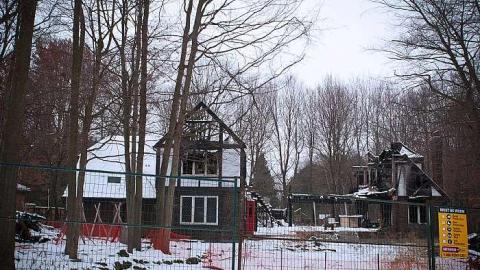 Charred Mansion photo 5