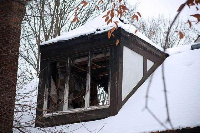 Charred Mansion photo 2