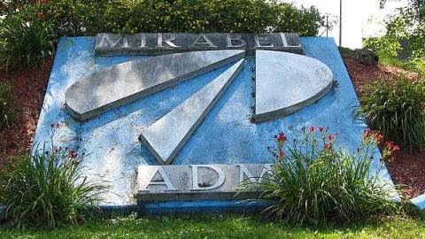 For Whom the 'Bel' Tolls  - 29.jpg