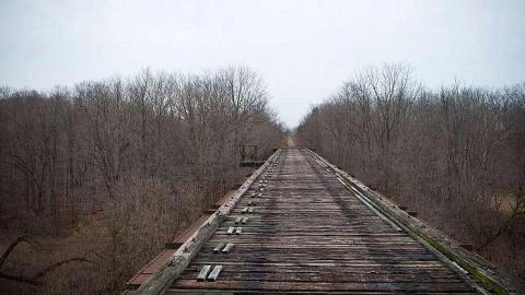 December 2018 - Railway-Bridge-over-the-Thames17.jpg