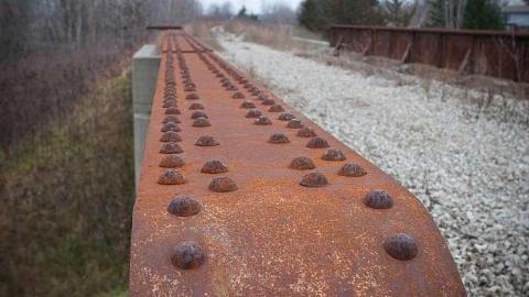 December 2018 - Melbourne-Road-Railway-Bridge10.jpg