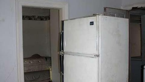 Older visit: 2013 - Paisley-House84.jpg