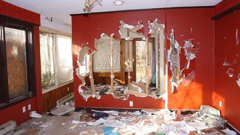 Pre Demolition 2012 - Ericas-Place118.jpg