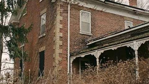 2016 - RussellChristie-House60.jpg