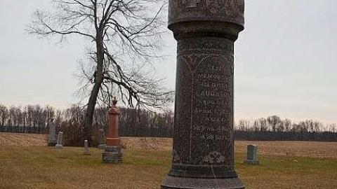 Laughton Cemetery photo 4