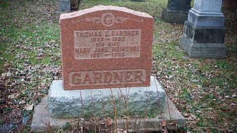 December 2018 - St-Marys-Anglican-Cemetery10.jpg