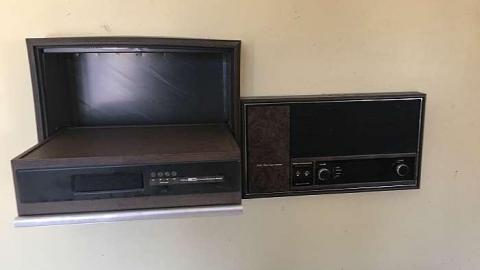 Polka Dot Door House photo 3